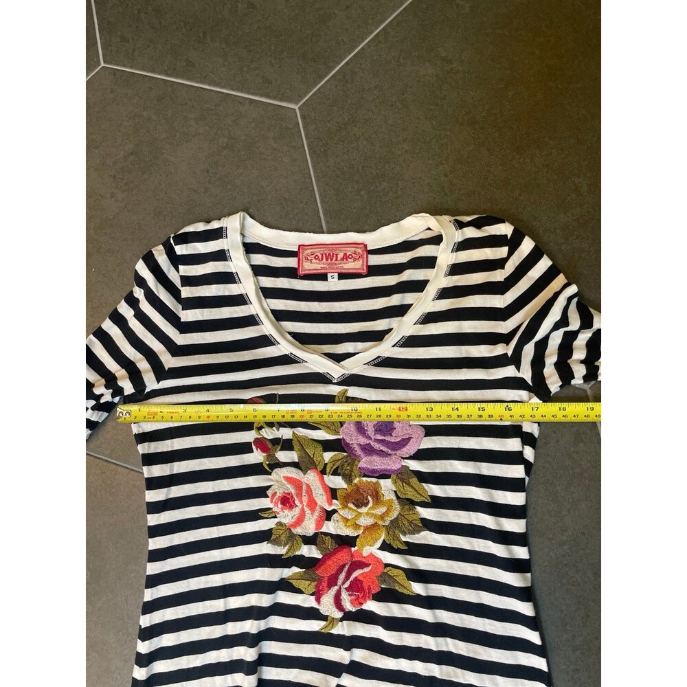 JWLA Johnny Was Long Sleeve V Neck Top S - Picture 5 of 9